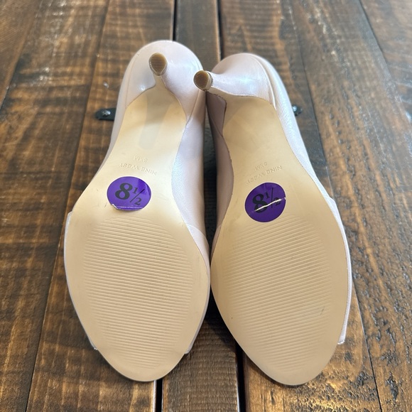 Women’s Nine West Peep Toe Bootie - Picture 5 of 6